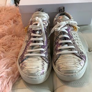 VERSACE Purple and White Python Sneaker IOB with Tags/Receipts